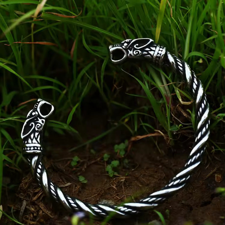 Wolves' Covenant Bracelet